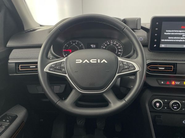 dacia-sandero-2023-gpl-999cc