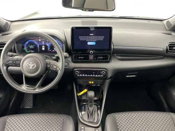 toyota-yaris-2025-gasolina-1490cc