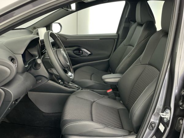 toyota-yaris-2025-gasolina-1490cc