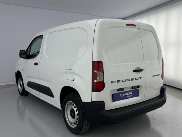 peugeot-partner-2025-diesel-1499cc
