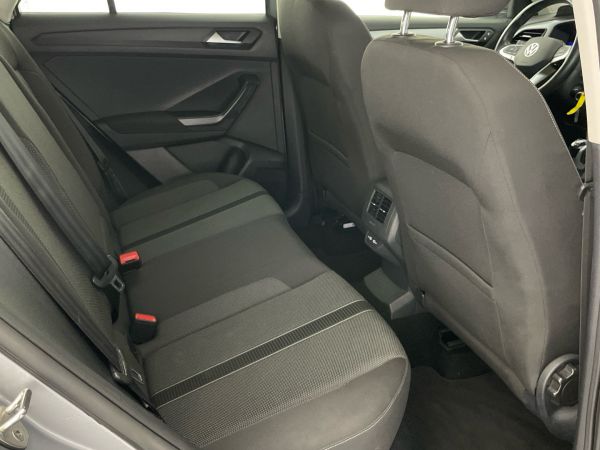 volkswagen-t-roc-2023-gasolina-999cc