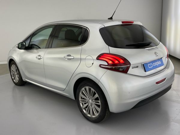 peugeot-208-2016-gasolina-1199cc
