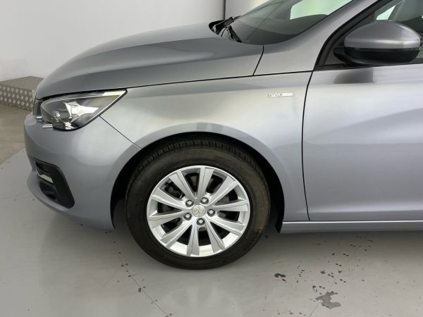 peugeot-308-sw-2020-gasolina-1199cc