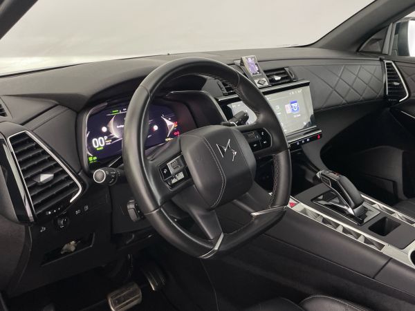 ds-ds-7-crossback-2023-hibrido-1598cc