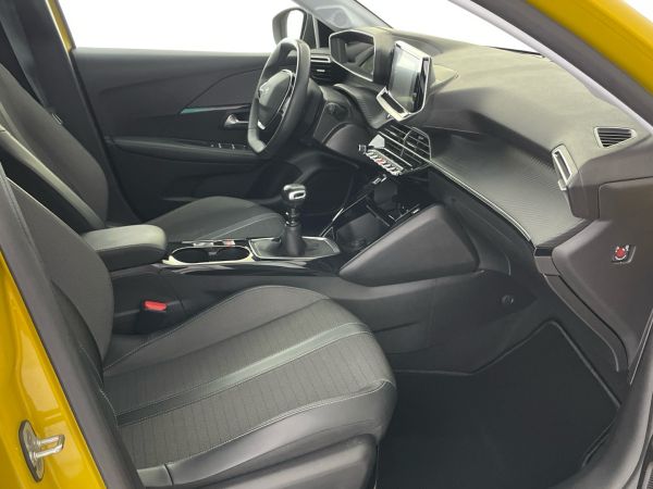 peugeot-208-2022-gasolina-1199cc