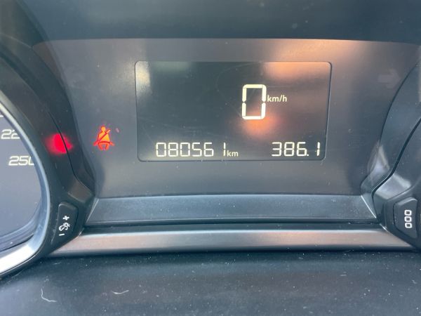 peugeot-308-2017-diesel-1560cc