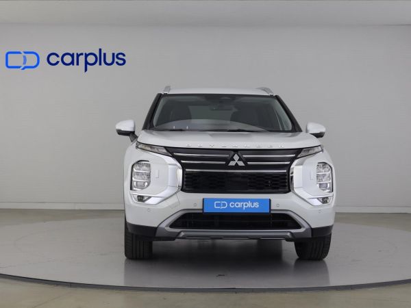 mitsubishi-outlander-2026-hibrido-2360cc