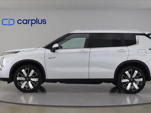 mitsubishi-outlander-2026-hibrido-2360cc