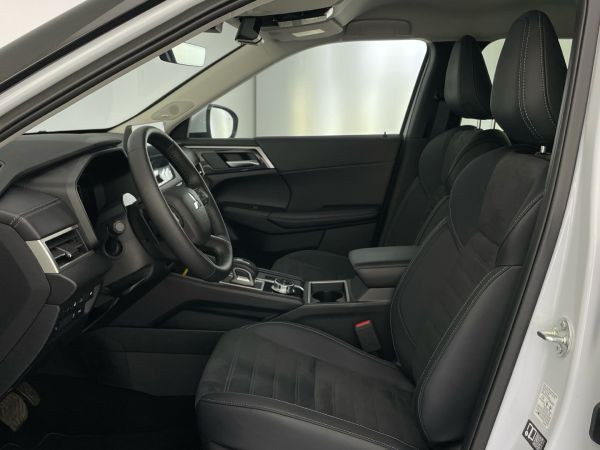 mitsubishi-outlander-2026-hibrido-2360cc