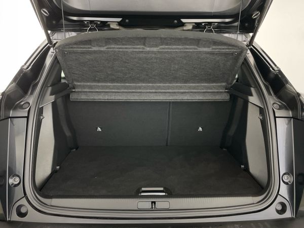 peugeot-2008-2022-gasolina-1199cc