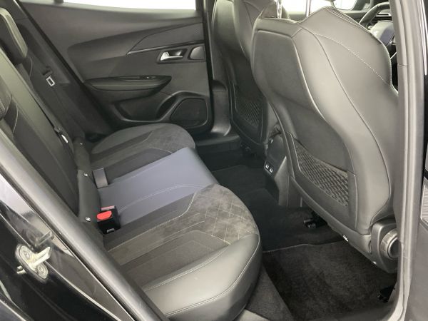peugeot-2008-2022-gasolina-1199cc