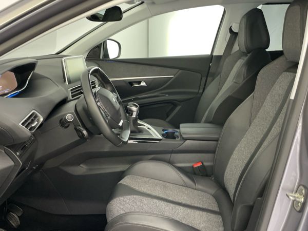 peugeot-5008-2019-diesel-1499cc