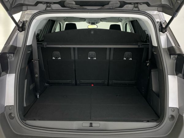 peugeot-5008-2019-diesel-1499cc