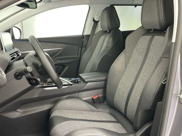 peugeot-5008-2019-diesel-1499cc
