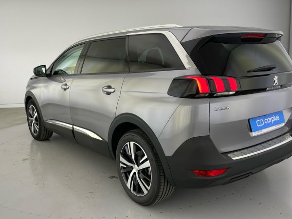 peugeot-5008-2019-diesel-1499cc