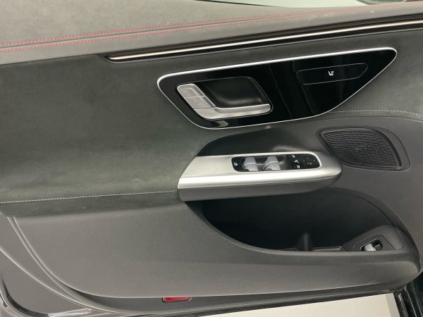 mercedes-benz-eqe-2022-eletrico-0cc