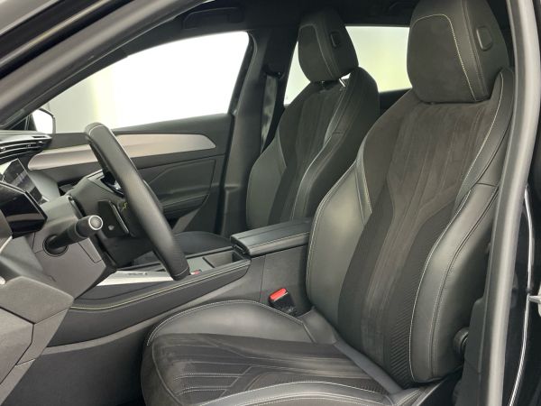 peugeot-308-sw-2023-gasolina-1199cc