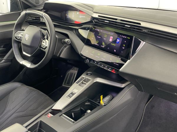 peugeot-308-sw-2023-gasolina-1199cc