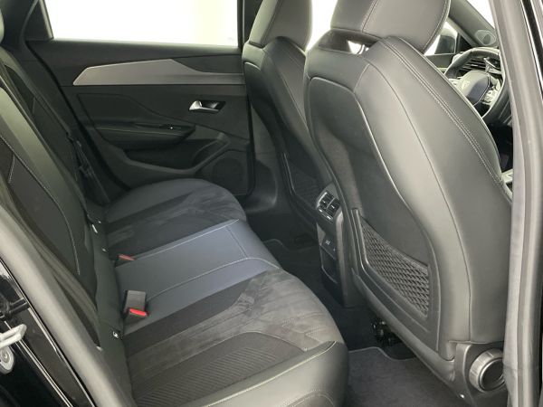 peugeot-308-sw-2023-gasolina-1199cc