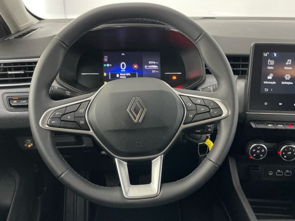 renault-clio-2024-gpl-999cc