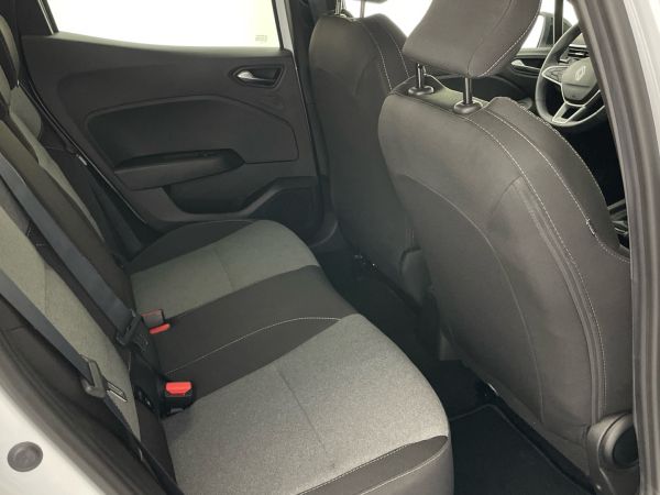renault-clio-2024-gpl-999cc