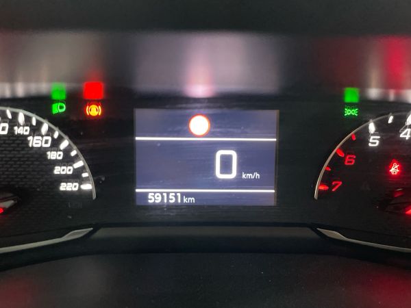 peugeot-2008-2021-gasolina-1199cc