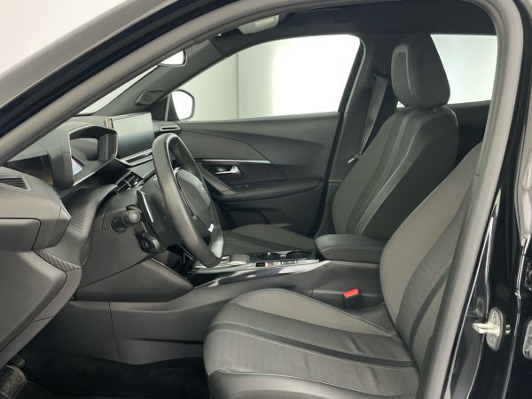 peugeot-2008-2023-gasolina-1199cc