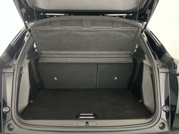peugeot-2008-2023-gasolina-1199cc