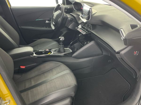peugeot-208-2021-gasolina-1199cc
