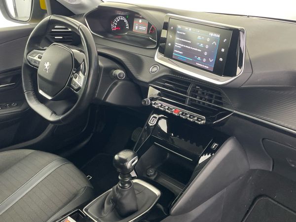 peugeot-208-2021-gasolina-1199cc