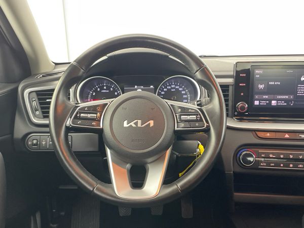 kia-xceed-2022-gasolina-998cc