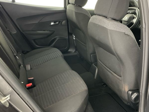 peugeot-2008-2022-gasolina-1199cc