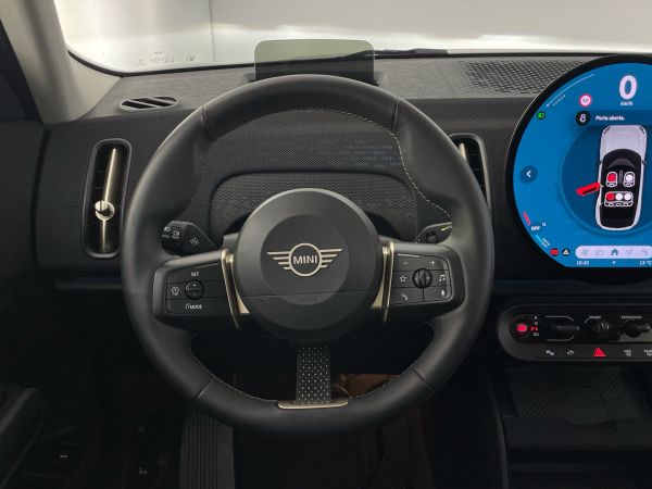 mini-countryman-2025-diesel-1995cc