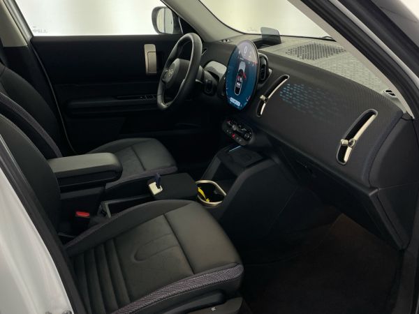 mini-countryman-2025-diesel-1995cc