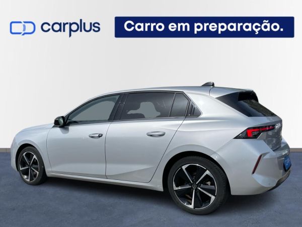 opel-astra-2023-gasolina-1199cc