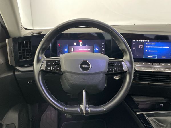 opel-astra-2023-gasolina-1199cc
