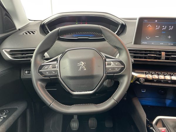 peugeot-3008-2019-diesel-1499cc