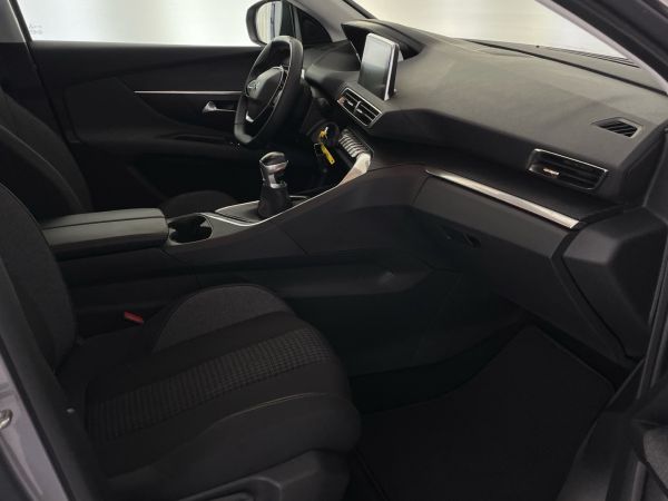 peugeot-3008-2019-diesel-1499cc