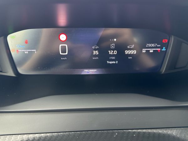 peugeot-2008-2024-gasolina-1199cc