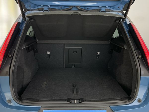 volvo-xc40-2022-eletrico-0cc