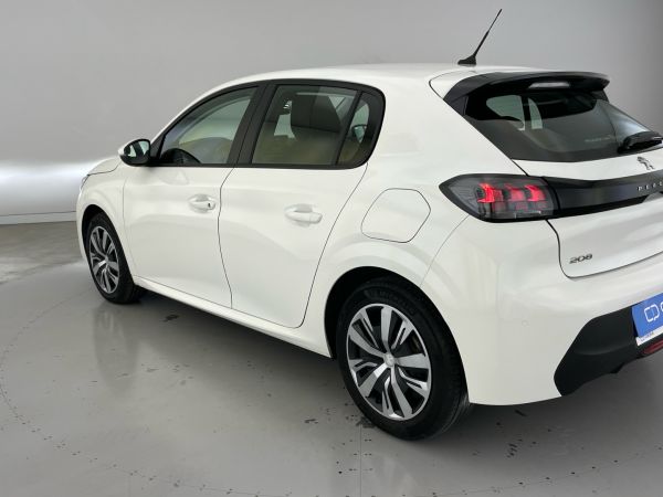 peugeot-208-2020-gasolina-1199cc