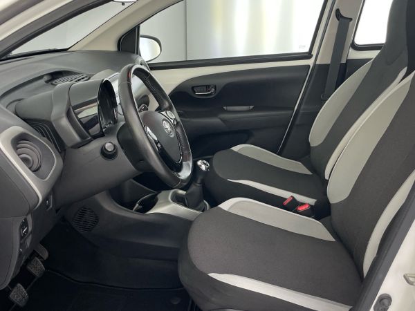 toyota-aygo-2017-gasolina-998cc