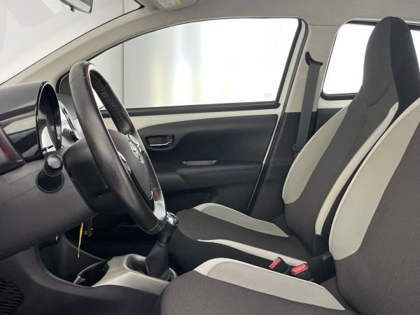 toyota-aygo-2017-gasolina-998cc