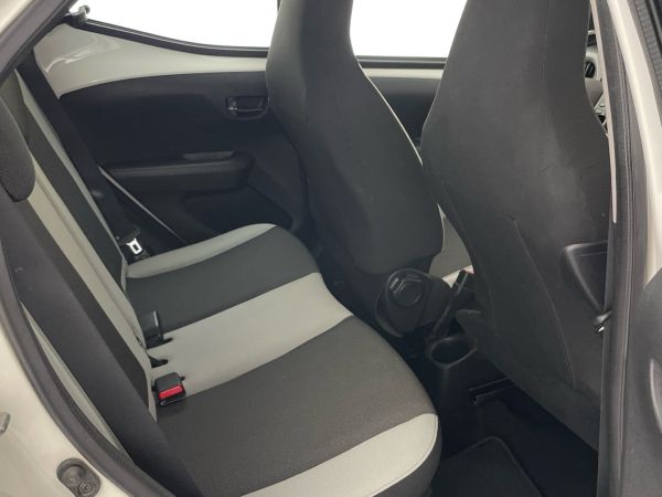 toyota-aygo-2017-gasolina-998cc