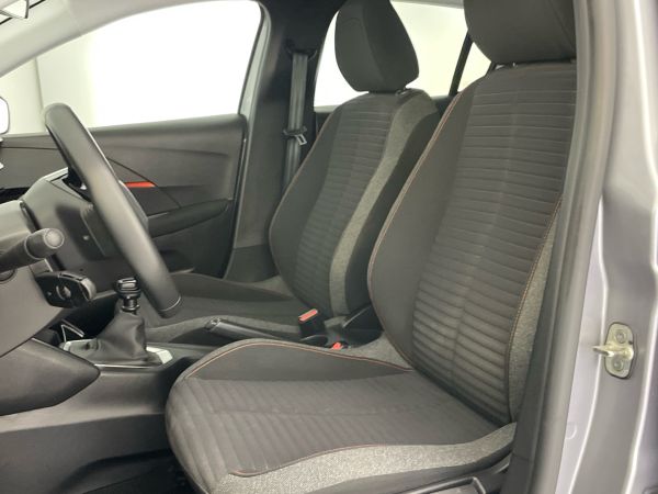 peugeot-208-2021-gasolina-1199cc