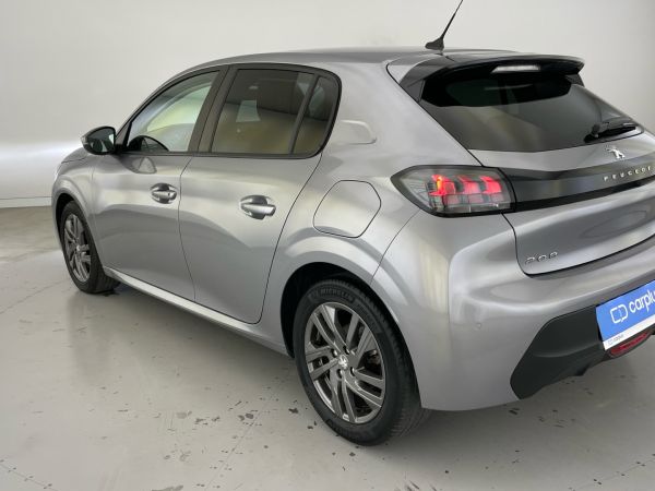 peugeot-208-2021-gasolina-1199cc
