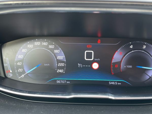 peugeot-3008-2019-diesel-1499cc
