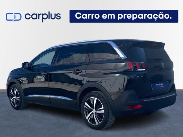 peugeot-5008-2017-diesel-1560cc