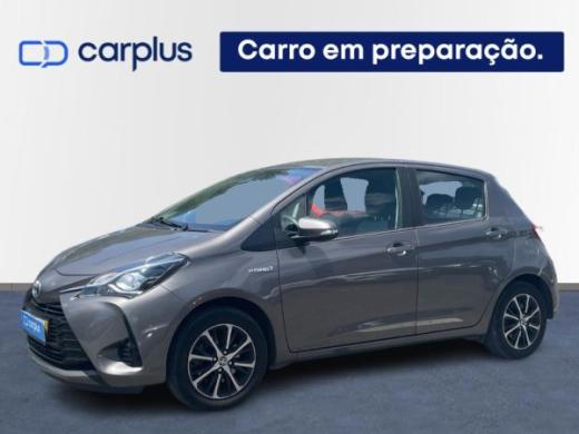 toyota-yaris-2020-hibrido-1497cc