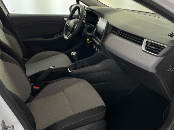 renault-clio-2024-gpl-999cc